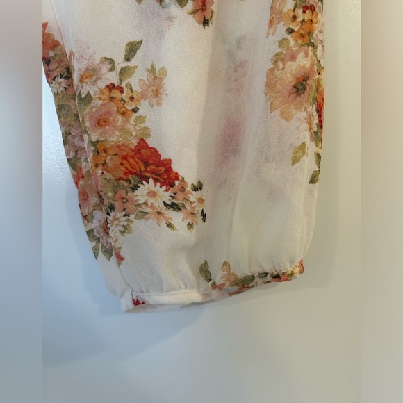 EUC Forever 21 Contemporary Sheer Floral Blouse - Picture 3 of 7